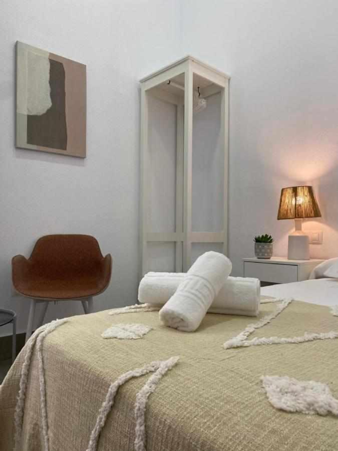 Apartamentos Casa Macias Cádiz Exteriör bild
